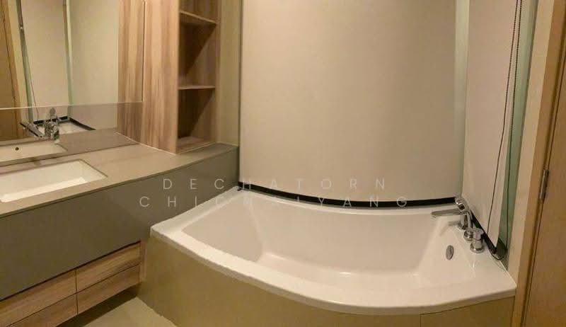 The Esse Asoke, Bangkok, 333 Soi Sukhumvit 21, Sukhumvit Road, Khlongtoei Nua, Watthana, Bangkok, 1 Bedroom, 47 sqm, Condo For Sale, by Dechatorn Chichaiyang, 500620338 - DDproperty.com