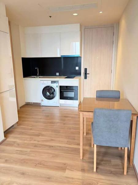 Noble Form Thonglor, Bangkok, Sukhumvit 55, Khlong Tan Nua, Watthana, Bangkok, 1 Bedroom, 32 sqm, Condo For Rent, by Nakarin S., 500620364 - DDproperty.com