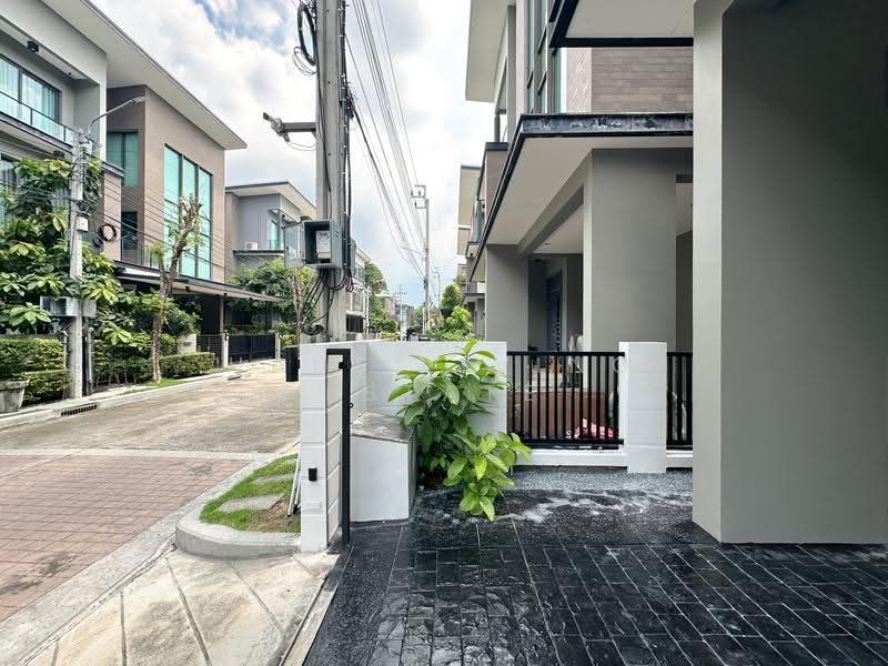 68 SOUL Ratchadapisek 68, Bangkok, Soi Ratchada 68, Ratchadaphisek Road, Bang Sue, Bangkok, 4 Bedrooms, 339 sqm, Single Detached House For Sale, by Haus Living Estate, 500620386 - DDproperty.com