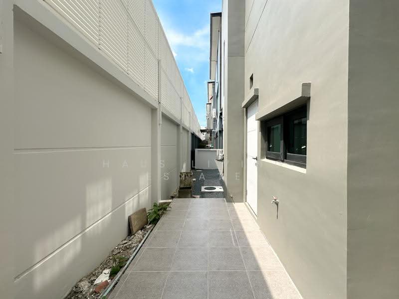 68 SOUL Ratchadapisek 68, Bangkok, Soi Ratchada 68, Ratchadaphisek Road, Bang Sue, Bangkok, 4 Bedrooms, 339 sqm, Single Detached House For Sale, by Haus Living Estate, 500620386 - DDproperty.com