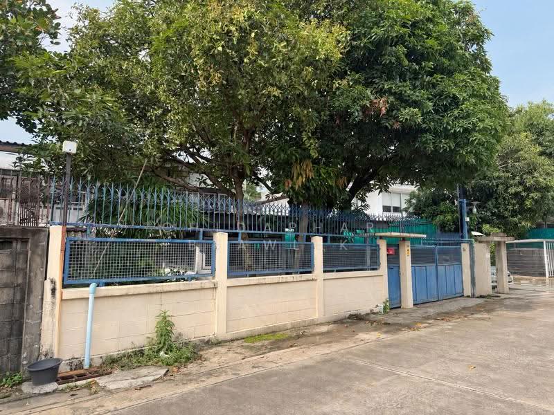 Land with a detached house, Pridi Banomyong 26 – Phatthanawet 1, Bangkok, Phra Kanong Nua, Watthana, Bangkok, , 416 sqm, Land For Sale, by Chidaphar Beawlek, 500620408 - DDproperty.com