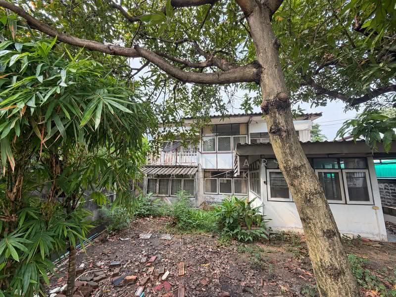 Land with a detached house, Pridi Banomyong 26 – Phatthanawet 1, Bangkok, Phra Kanong Nua, Watthana, Bangkok, , 416 sqm, Land For Sale, by Chidaphar Beawlek, 500620408 - DDproperty.com