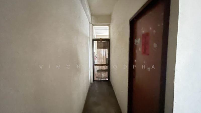 ทาวน์โฮม ลาดพร้าว 87, Bangkok, Khlong Chaokhun Sing, Wang Thonglang, Bangkok, 4 Bedrooms, 200 sqm, Townhouse For Sale, by Vimon Boodpha, 500620463 - DDproperty.com