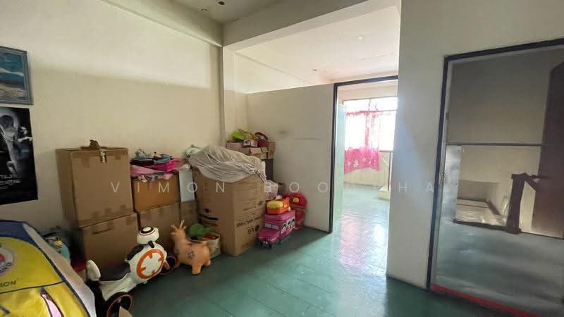 ทาวน์โฮม ลาดพร้าว 87, Bangkok, Khlong Chaokhun Sing, Wang Thonglang, Bangkok, 4 Bedrooms, 200 sqm, Townhouse For Sale, by Vimon Boodpha, 500620463 - DDproperty.com
