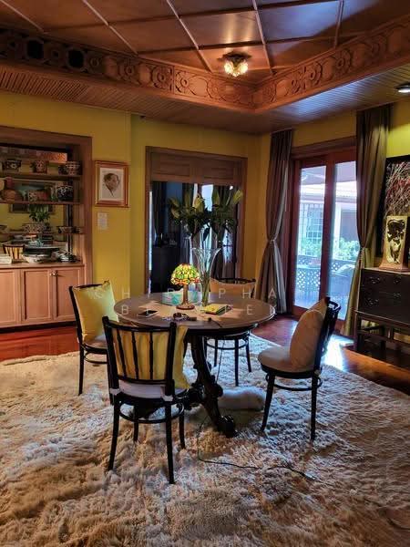 Luxury House, Pridi Banomyong 26 total land area 436 square wah., Bangkok, Phra Kanong Nua, Watthana, Bangkok, 3 Bedrooms, 1,000 sqm, Single Detached House For Sale, by Chidaphar Beawlek, 500620510 - DDproperty.com