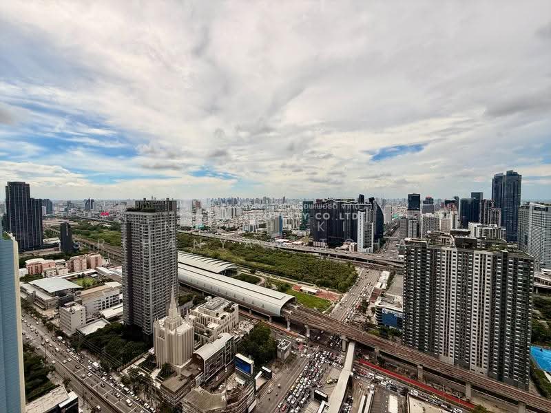 The Esse at Singha Complex, Bangkok, 1788 New Petchaburi Rd, Khlongtoei Nua, Watthana, Bangkok, 3 Bedrooms, 250 sqm, Condo For Sale, by Natthakit Sripanyawitchaya, 500620571 - DDproperty.com