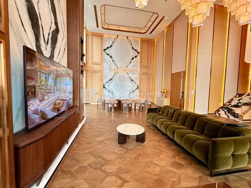 The Esse at Singha Complex, Bangkok, 1788 New Petchaburi Rd, Khlongtoei Nua, Watthana, Bangkok, 3 Bedrooms, 250 sqm, Condo For Sale, by Natthakit Sripanyawitchaya, 500620571 - DDproperty.com