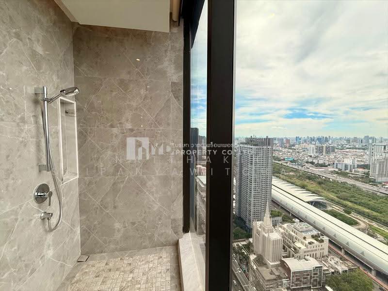 The Esse at Singha Complex, Bangkok, 1788 New Petchaburi Rd, Khlongtoei Nua, Watthana, Bangkok, 3 Bedrooms, 250 sqm, Condo For Sale, by Natthakit Sripanyawitchaya, 500620571 - DDproperty.com