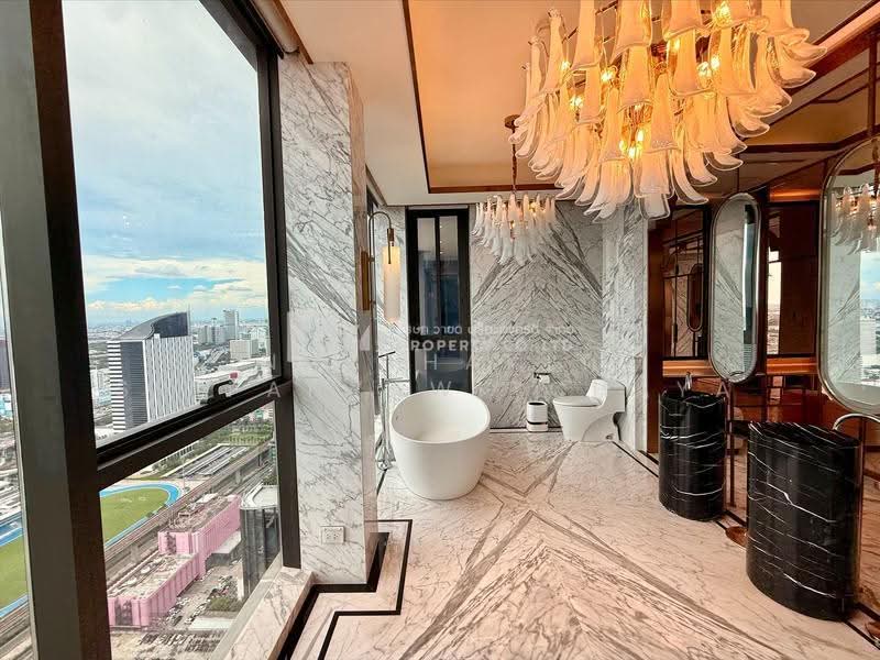 The Esse at Singha Complex, Bangkok, 1788 New Petchaburi Rd, Khlongtoei Nua, Watthana, Bangkok, 3 Bedrooms, 250 sqm, Condo For Sale, by Natthakit Sripanyawitchaya, 500620571 - DDproperty.com