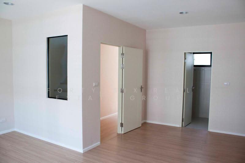 Baan Klang Muang Rama 9-Ramkhmahaeng, Bangkok, Soi Ramkhamhaeng 39, Phlapphla, Wang Thonglang, Bangkok, 3 Bedrooms, 160 sqm, Townhouse For Rent, by Forty-Six Real Estate Group, 500620577 - DDproperty.com