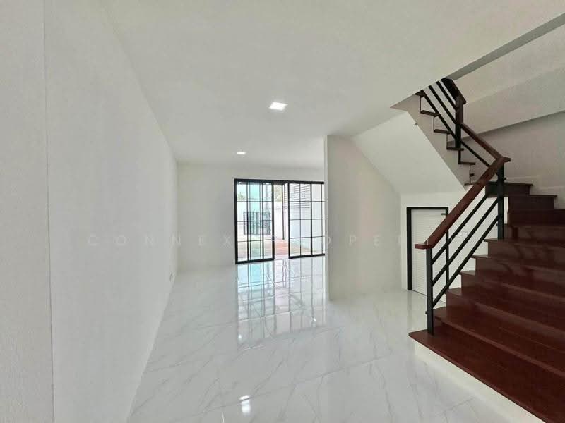 ทาวน์เฮาส์ 2 ชั้นใจกลางเมืองภูเก็ต, ภูเก็ต, -, ตลาดใหญ่, เมืองภูเก็ต, ภูเก็ต, 113 ตร.ม., ทาวน์เฮ้าส์ ให้เช่า, โดย Connex Property, 500620589 - DDproperty.com