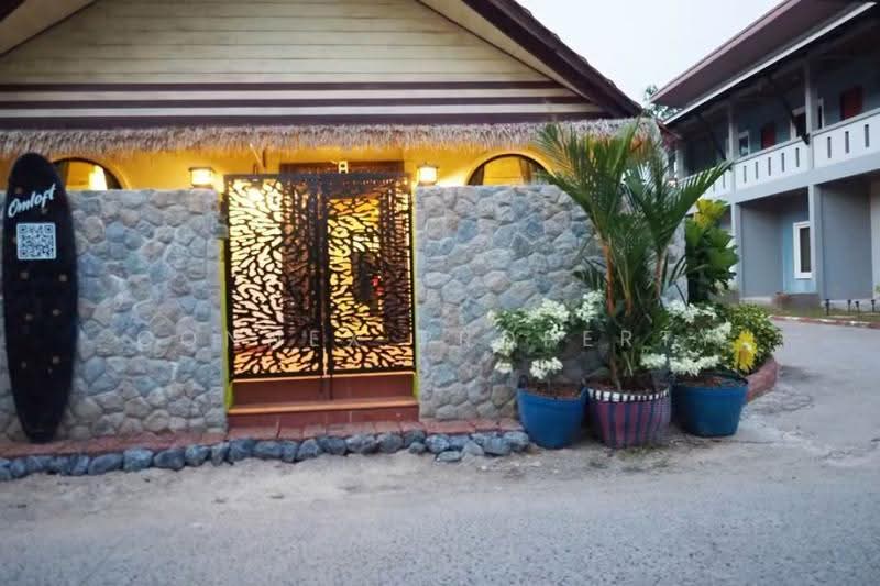 Villa Omloft, Phuket, -, Chalong, Muang Phuket, Phuket, 2 Bedrooms, 170 sqm, Single Detached House For Rent, by Connex Property, 500620609 - DDproperty.com
