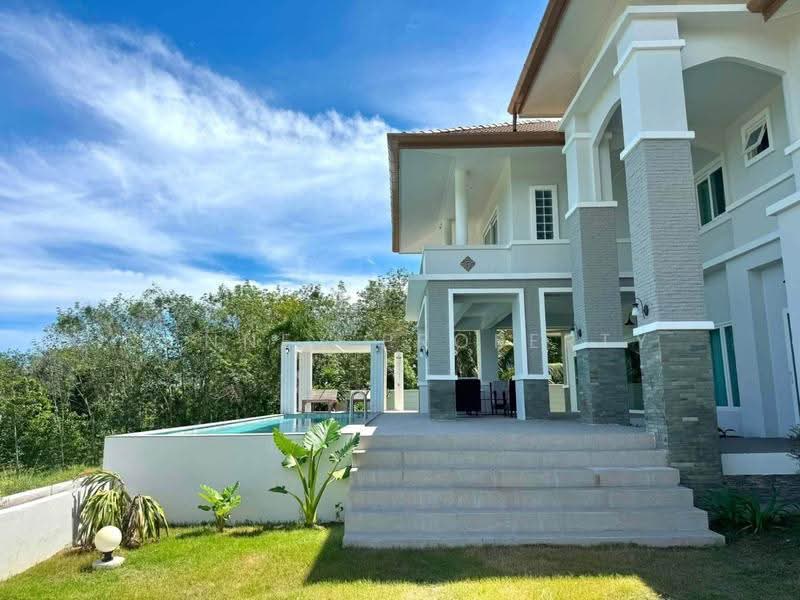 Panoramic Sunset View Pool Villa, Mai Khao, Phuket, -, Mai Khao, Thalang, Phuket, 7 Bedrooms, 1,550 sqm, Single Detached House For Rent, by Connex Property, 500620627 - DDproperty.com