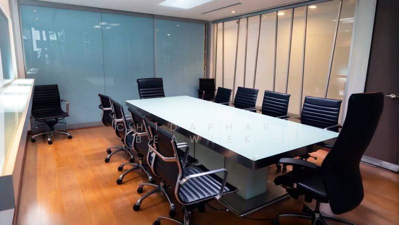 4-story office building for sale on Sukhumvit 20, in the heart of Asoke includes a studio and resid, Bangkok, Khlong Tan Nua, Watthana, Bangkok, , 2,496 sqm, Office Space For Sale, by Chidaphar Beawlek, 500620646 - DDproperty.com