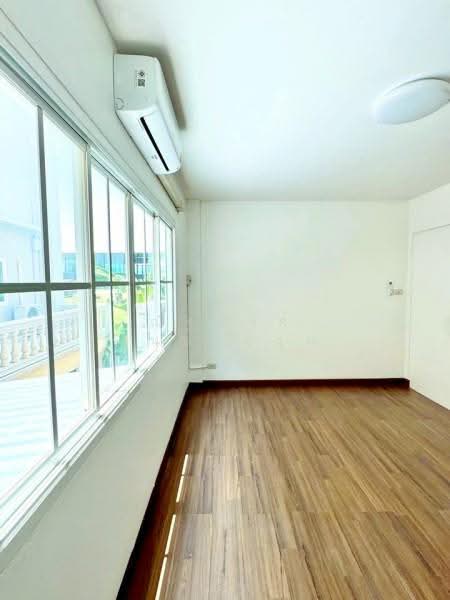 ไม่พบโครงการ, Nonthaburi, ติวานนท์, Pak Kret, Nonthaburi, 6 Bedrooms, 200 sqm, Townhouse For Rent, by ณัฐพงศ์ สุนทรอรุณ, 500620663 - DDproperty.com