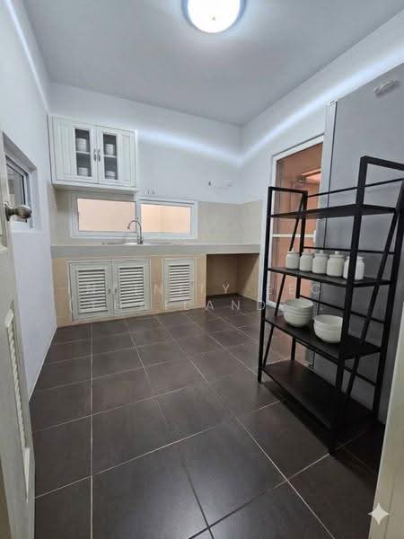 Village Park Sriracha, Chon Buri (Pattaya), Nong - Kham, Si Racha, Chon Buri (Pattaya), 3 Bedrooms, 250 sqm, Single Detached House For Sale, by Infinity EEC (Thailand) Co., Ltd., 500620666 - DDproperty.com