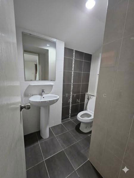 Village Park Sriracha, Chon Buri (Pattaya), Nong - Kham, Si Racha, Chon Buri (Pattaya), 3 Bedrooms, 250 sqm, Single Detached House For Sale, by Infinity EEC (Thailand) Co., Ltd., 500620666 - DDproperty.com