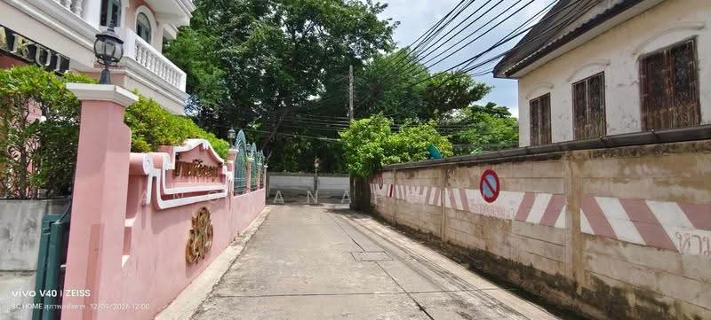 ขายที่ดิน 97 ตร.ว. ย่านสามเสน ซอย 3 แถมบ้าน, Bangkok, Wat Sampraya, Phra Nakhon, Bangkok, , 388 sqm, Land For Sale, by Angsanaporn D, 500620705 - DDproperty.com