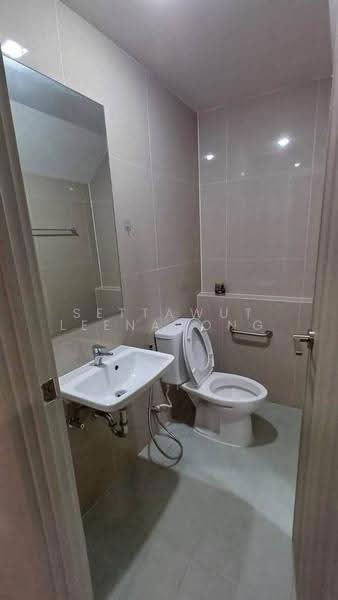 4-BR Townhouse, Bangkok, Saphan Sung, Bangkok, 4 Bedrooms, 163 sqm, Townhouse For Rent, by Settawut Leenavong, 500620790 - DDproperty.com
