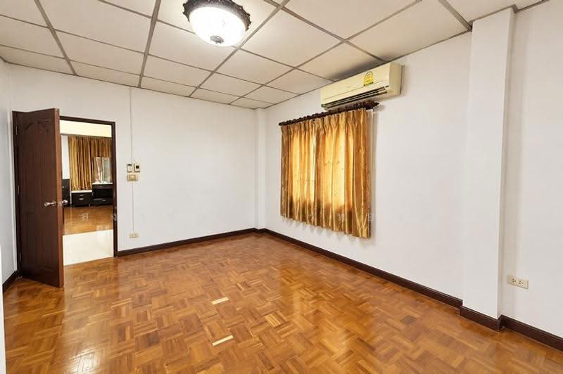 Donmuang Villa 2, Bangkok, 407, 939 Phoem Sin Soi 16, Khlong Tanon, Sai Mai, Bangkok, 3 Bedrooms, 160 sqm, Semi-Detached House (Twin House) For Sale, by สง่าชัย ไทรทองคำ, 500620879 - DDproperty.com