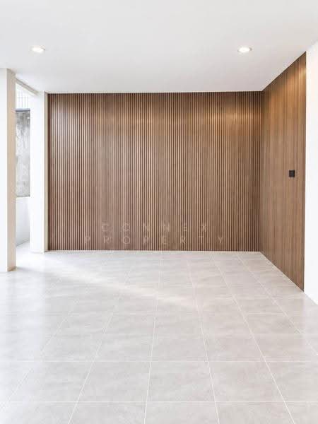บ้านรีโนเวทใหม่ ทำเลดี สามกอง ภูเก็ต, ภูเก็ต, -, รัษฎา, เมืองภูเก็ต, ภูเก็ต, 160 ตร.ม., ทาวน์เฮ้าส์ ขาย, โดย Connex Property, 500620887 - DDproperty.com