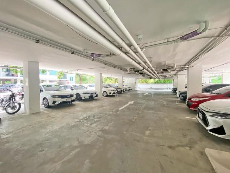 Golden Condo Laem Chabang, Chon Buri (Pattaya), Nong - Kham, Si Racha, Chon Buri (Pattaya), 1 Bedroom, 31 sqm, Condo For Sale, by The Best Property หนุ่ม, 500620889 - DDproperty.com