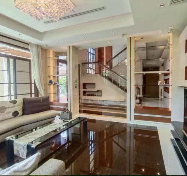 Narasiri Pattanakarn-Srinakarin, Bangkok, 878 Soi Srinakarin 20, Khlong Chan, Bang Kapi, Bangkok, 4 Bedrooms, 425 sqm, Single Detached House For Sale, by ศิริภัสสร โชติประยูรศักดิ์, 500620892 - DDproperty.com