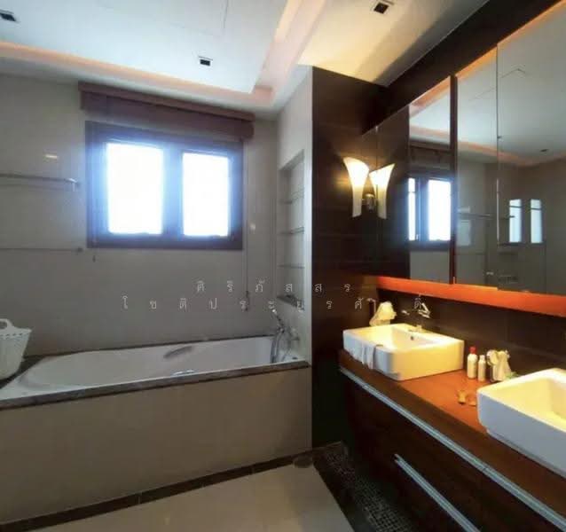 Narasiri Pattanakarn-Srinakarin, Bangkok, 878 Soi Srinakarin 20, Khlong Chan, Bang Kapi, Bangkok, 4 Bedrooms, 425 sqm, Single Detached House For Sale, by ศิริภัสสร โชติประยูรศักดิ์, 500620892 - DDproperty.com