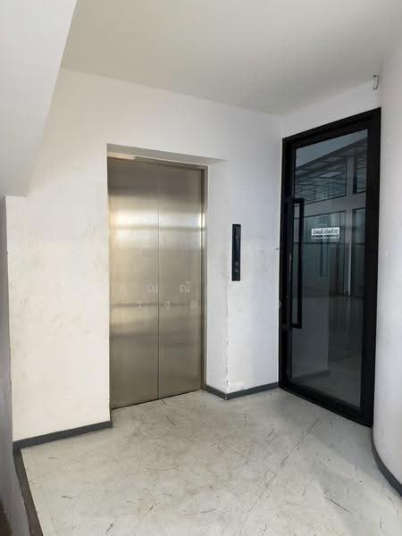 อาคาร W2, Bangkok, รัชดาภิเษก, Chong Nonsi, Yan Nawa, Bangkok, , 3,600 sqm, Shophouse For Rent, by คุณณัฐชา ตรงต่อกิจ, 500620912 - DDproperty.com
