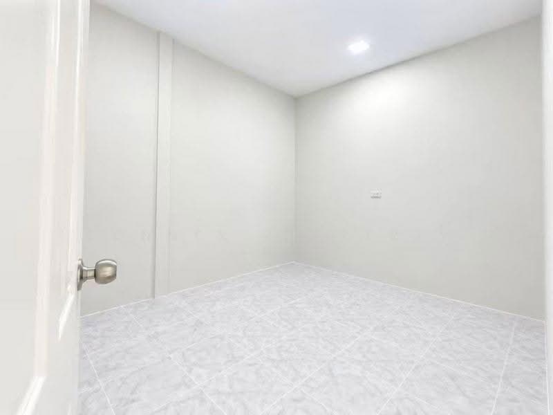 House Bangcheerao Main road Phuket, Phuket, -, Ratsada, Muang Phuket, Phuket, 2 Bedrooms, 88 sqm, Townhouse For Sale, by Connex Property, 500620920 - DDproperty.com