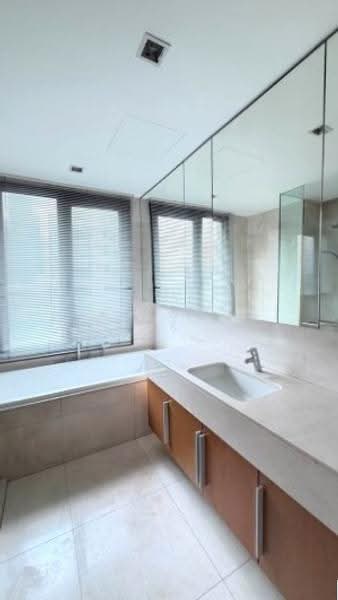 Prive by Sansiri, Bangkok, 68 Soi Ruamrudee, Wireless Road, Lumphini, Pathum Wan, Bangkok, 2 Bedrooms, 94 sqm, Condo For Rent, by Knight Frank Chartered (Thailand) Co.,Ltd, 500620923 - DDproperty.com