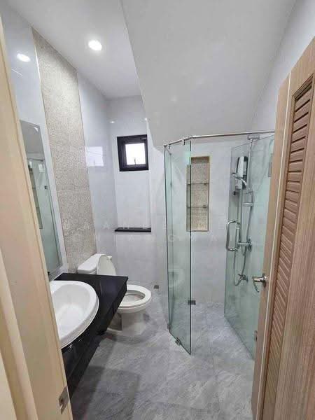 A house for rent near Meechok Plaza, Chiang Mai Rental Price: 28,000 THB / month Property No.5H689, Chiang Mai, San Sai Noi, San Sai, Chiang Mai, 3 Bedrooms, 150 sqm, Single Detached House For Rent, by Baandeedee Chiangmai, 500620932 - DDproperty.com
