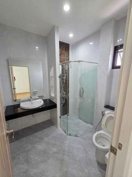 A house for rent near Meechok Plaza, Chiang Mai Rental Price: 28,000 THB / month Property No.5H689, Chiang Mai, San Sai Noi, San Sai, Chiang Mai, 3 Bedrooms, 150 sqm, Single Detached House For Rent, by Baandeedee Chiangmai, 500620932 - DDproperty.com