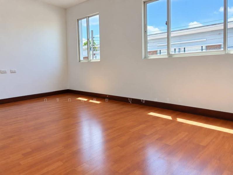 Lio Rattanathibet-Westgate, Nonthaburi, Soi Wat Sao Thong Hin, Sao Thong Hin, Bang Yai, Nonthaburi, 4 Bedrooms, 130 sqm, Townhouse For Sale, by กรกฤตย์ บุญสระ, 500620971 - DDproperty.com