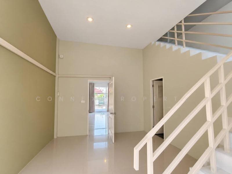 3-Storey Commercial Building in Chalong, Good Condition, Phuket, -, Chalong, Muang Phuket, Phuket, , 300 sqm, Shophouse For Sale, by Connex Property, 500620973 - DDproperty.com