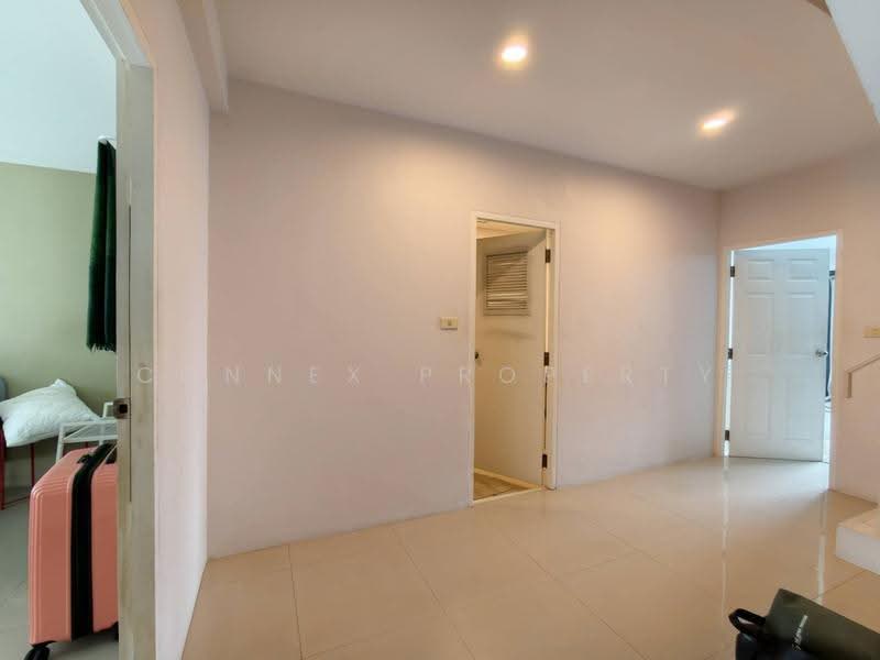 3-Storey Commercial Building in Chalong, Good Condition, Phuket, -, Chalong, Muang Phuket, Phuket, , 300 sqm, Shophouse For Sale, by Connex Property, 500620973 - DDproperty.com