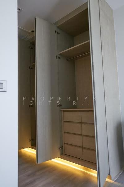 Townhouse BTS Phromphong 3 bed / 4 bath, Bangkok, Khlong Tan Nua, Watthana, Bangkok, 3 Bedrooms, 220 sqm, Townhouse For Rent, by PROPERTYSIGHTS REAL ESTATE, 500620984 - DDproperty.com