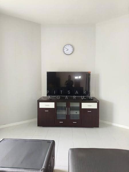 undefined, Chon Buri (Pattaya), Nong Pru, Bang Lamung (Pattaya), Chon Buri (Pattaya), 4 Bedrooms, 325 sqm, Single Detached House For Rent, by Supitsara Sangarun, 500621012 - DDproperty.com