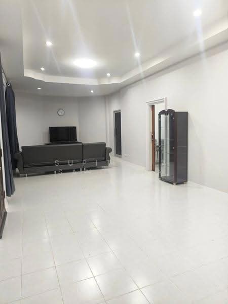 undefined, Chon Buri (Pattaya), Nong Pru, Bang Lamung (Pattaya), Chon Buri (Pattaya), 4 Bedrooms, 325 sqm, Single Detached House For Sale, by Supitsara Sangarun, 500621017 - DDproperty.com