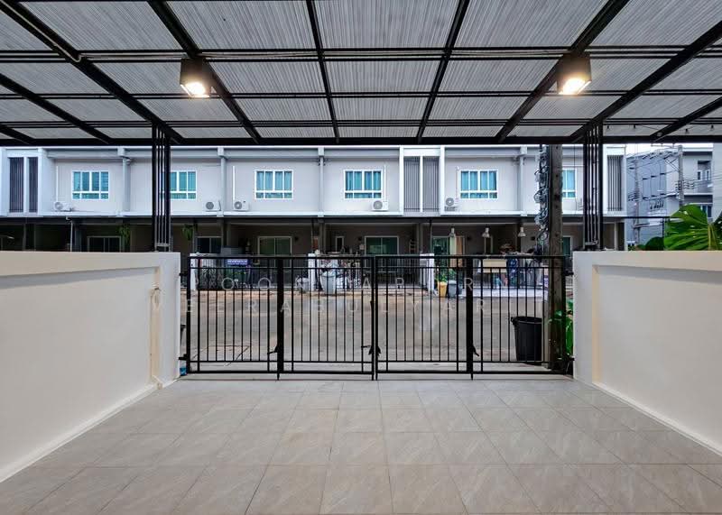 Vision Smart Life : วิชั่น สมาร์ท ไลฟ์, Nonthaburi, บางกรวย-ไทรน้อย, Bang Rak Pattana, Bang Bua Thong, Nonthaburi, 3 Bedrooms, 136 sqm, Townhouse For Sale, by Poonyaporn Veerabulyarit, 500621018 - DDproperty.com