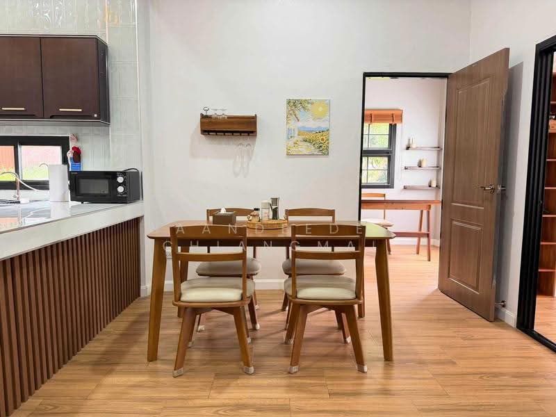 A house for rent near Thawee Roj Market, Chiang Mai Rental Price: 35,000 THB / month No.10H260, Chiang Mai, Ki Lek, Mae Rim, Chiang Mai, 2 Bedrooms, 120 sqm, Single Detached House For Rent, by Baandeedee Chiangmai, 500621019 - DDproperty.com