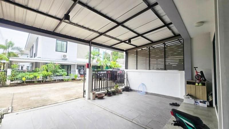 เดอะเซ็นทรัล3 อัสสัมชัญ-ศรีราชา (The Central3 Assumption-Sriracha), Chon Buri (Pattaya), Surasak, Si Racha, Chon Buri (Pattaya), 3 Bedrooms, 100 sqm, Townhouse For Sale, by The Best Property เปิ้ล, 500621025 - DDproperty.com