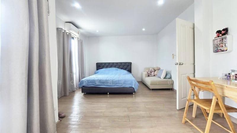 เดอะเซ็นทรัล3 อัสสัมชัญ-ศรีราชา (The Central3 Assumption-Sriracha), Chon Buri (Pattaya), Surasak, Si Racha, Chon Buri (Pattaya), 3 Bedrooms, 100 sqm, Townhouse For Sale, by The Best Property เปิ้ล, 500621025 - DDproperty.com