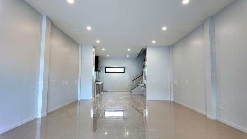 Newly Renovated 2-Storey Commercial Building on Bang Jo Road, Phuket, -, Sri Sunthon, Thalang, Phuket, , 200 sqm, Shophouse For Sale, by Connex Property, 500621039 - DDproperty.com