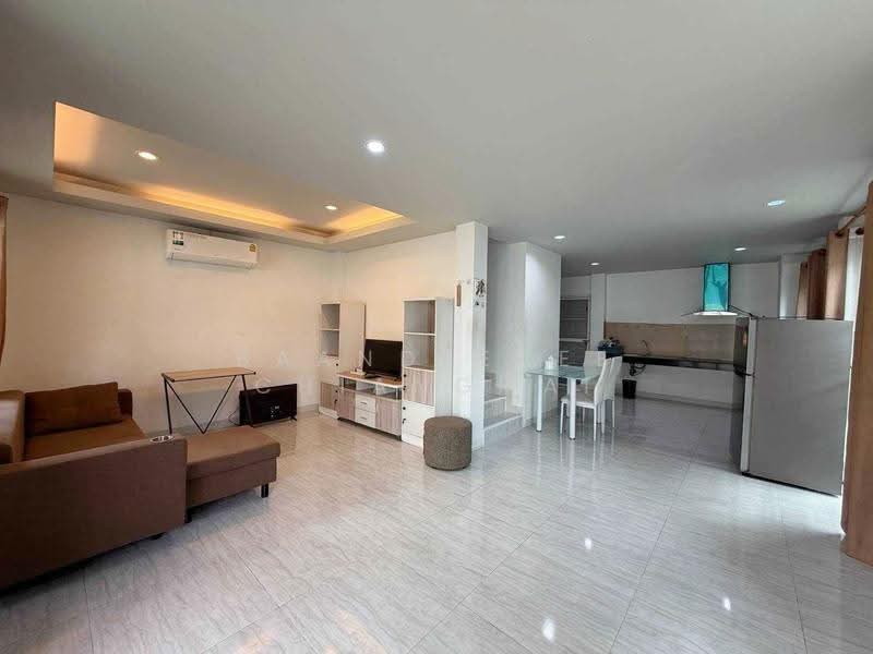 A house for rent near Kad Pakwan Market, Chiang Mai Rental Price: 15,000 THB / month No.14H1153, Chiang Mai, San Phak Wan, Hang Dong, Chiang Mai, 2 Bedrooms, 100 sqm, Single Detached House For Rent, by Baandeedee Chiangmai, 500621125 - DDproperty.com