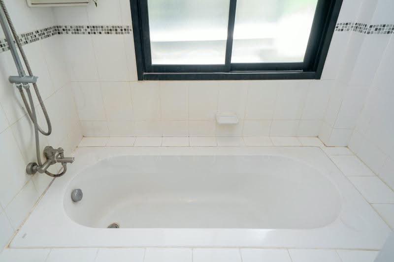 3 Bedroom House for rent at Garden Place Village, Phuket, Thep Krasattri, Thalang, Phuket, 3 Bedrooms, 140 sqm, Single Detached House For Rent, by Fazwaz (Thailand) Co., Ltd., 500621173 - DDproperty.com
