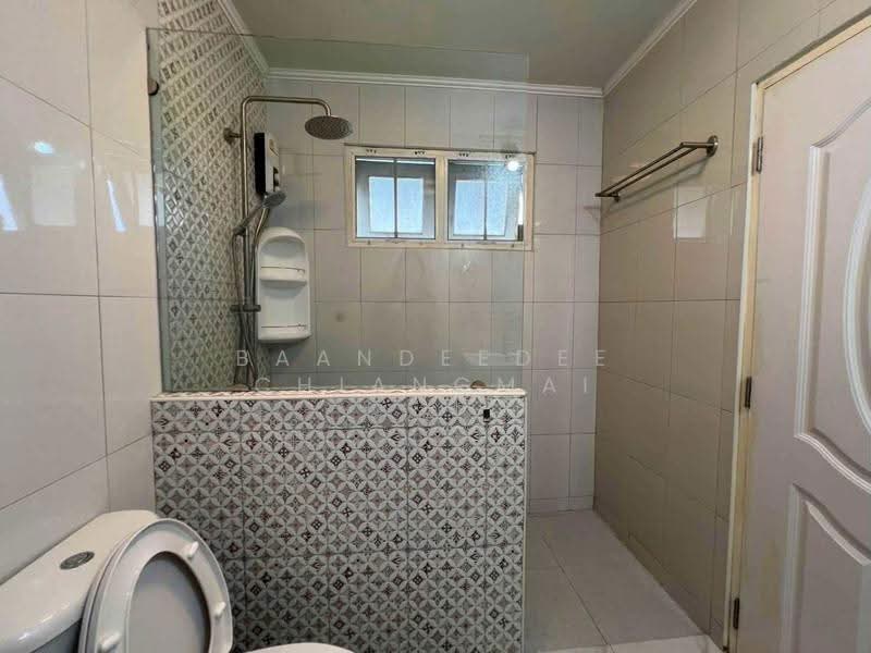 A house for rent near Kad Pakwan Market, Chiang Mai Rental Price: 23,000 THB / month No.14H1155, Chiang Mai, San Phak Wan, Hang Dong, Chiang Mai, 3 Bedrooms, 150 sqm, Single Detached House For Rent, by Baandeedee Chiangmai, 500621222 - DDproperty.com