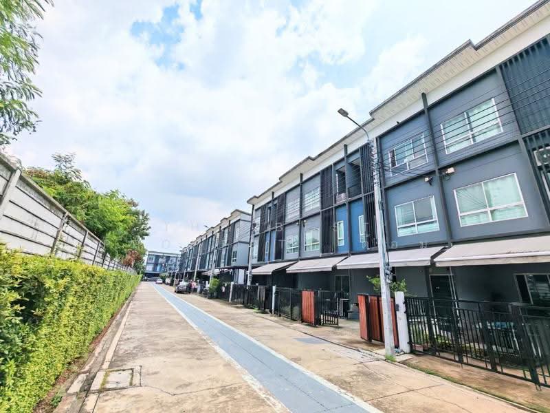 สัมมากร อเวนิว สุวรรณภูมิ(Sammakorn Avenue Suvarnabhumi), กรุงเทพ, Rural Development 3 Khlong Song Ton Noon, คลองสองต้นนุ่น, ลาดกระบัง, กรุงเทพ, 100 ตร.ม., ทาวน์เฮ้าส์ ขาย, โดย The Best Property ต้อม, 500621254 - DDproperty.com