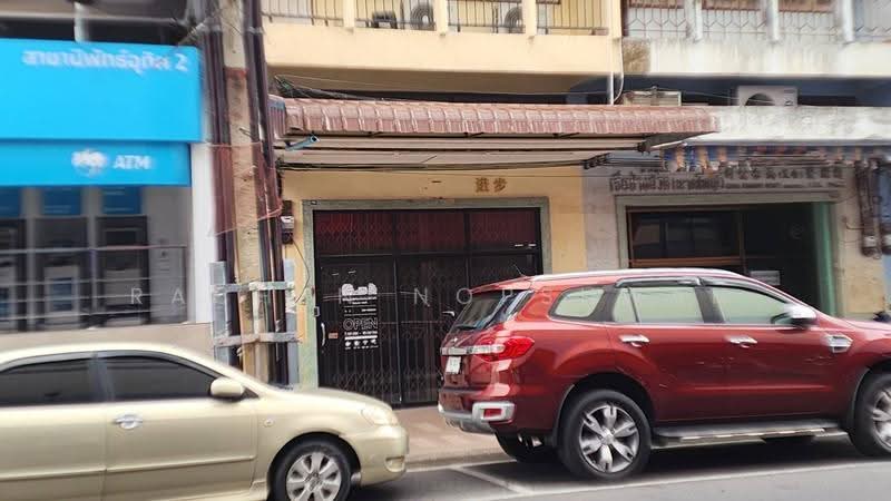 Sale: 5-story commercial building on Niphat Uthit Road, central Hat Yai. 7 bedrooms. Price: 17.8 mil, Songkhla, Hat-Yai, Hat Yai, Songkhla, , 120 sqm, Shophouse For Sale, by Rachen Nopsuwan, 500621383 - DDproperty.com