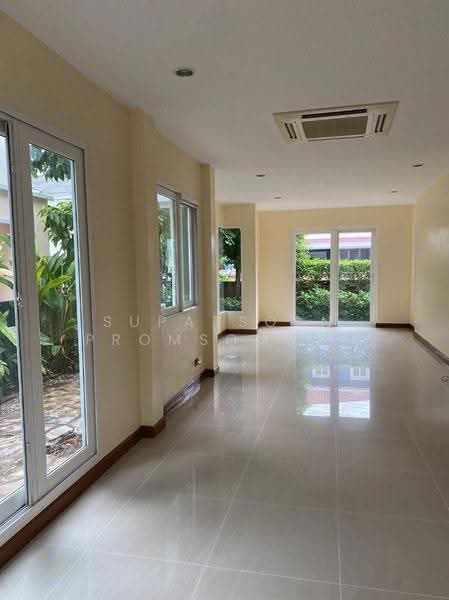 Casa Grand Ekamai – Ramintra, Bangkok, Soi Ramintra 40, Nuan Chan, Bueng Kum, Bangkok, 3 Bedrooms, 120 sqm, Single Detached House For Sale, by Supatsorn Promsombut, 500621401 - DDproperty.com